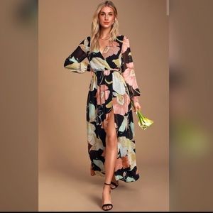 Lulus Wondrous Water Liilies Black Floral Maxi